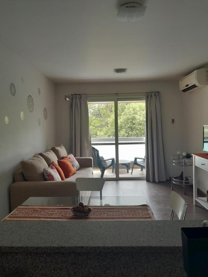 Departamento Centrico Plaza Alvarado Con Cochera Salta Exterior foto