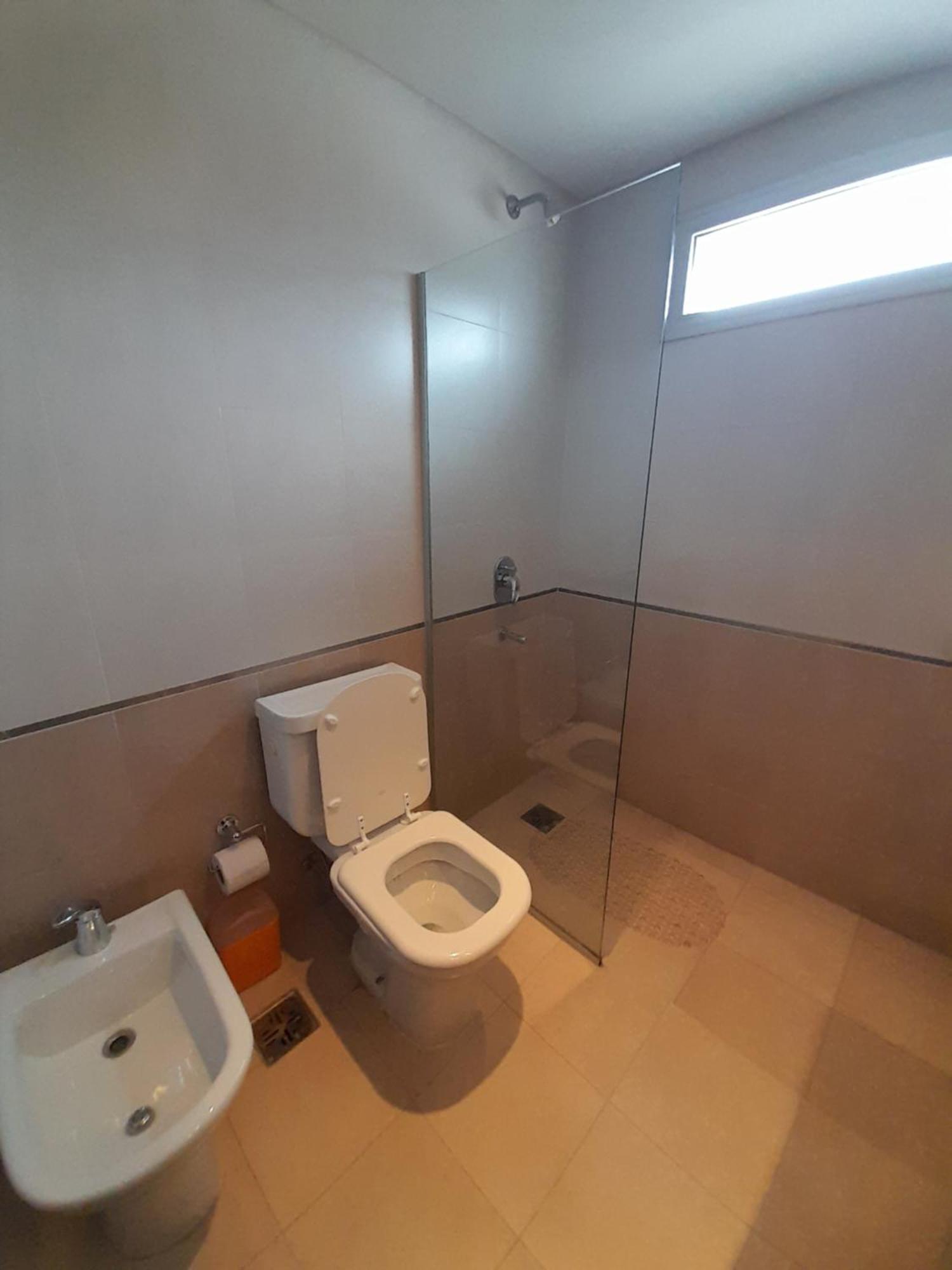 Departamento Centrico Plaza Alvarado Con Cochera Salta Exterior foto